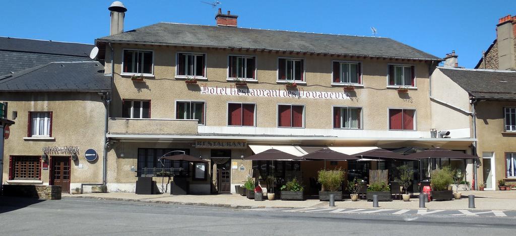 Logis Hotel Restaurant Des Voyageurs Pont-de-Salars Екстер'єр фото